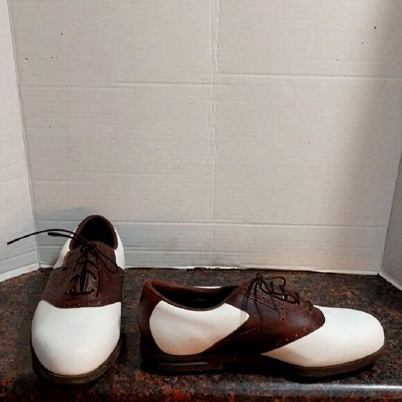 FootJoy Brown and White Men's Oxfords...SIZE 7.5 XW..."AS IS" - Picture 1 of 9